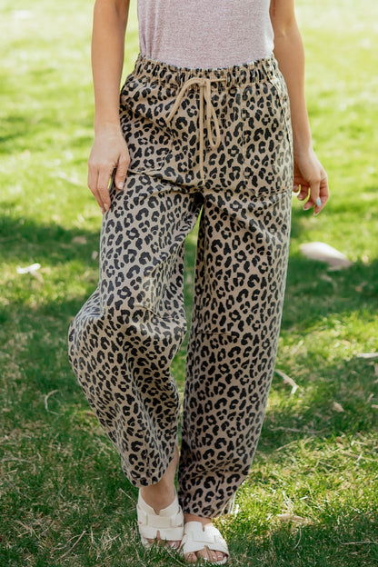 Khaki Leopard Print Drawstring Elastic Waist Loose Denim Pants with Pockets